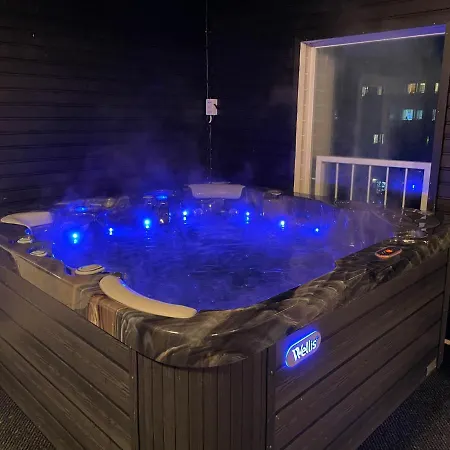 Luxury Apartments, Penthouse Daire